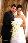 Eliane y Jimmy el día de su boda en Parras de la Fuente. Ellos son miembros de apreciables familias de Torreón y Guadalajara.-

rFotografía de David Lack. DigitalizARTE Studio