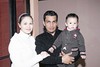 06022011  y Alejandra Castellanos con los pequeños Axel y Astrid.