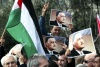 Cientos de activistas y opositores jordanos se concentraron en el Complejo Sindical de Amán para celebrar la victoria de la revolución egipcia tras la caía del régimen de Hosni Mubarak.