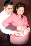 13022011 Muy felices Sra. Leticia Maricela Rosales de Estrella y Sr. Juan José Estrella Álvarez, por la próxima llegada de su bebé.- Mónica Ceniceros