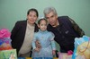 16022011  Guerrero Cordero celebró como 'Princesa' su cuarto cumpleaños en compañía de sus abuelitos Sara Herrera y José Luis Cordero.