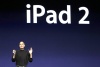 El cofundador de Apple, Steve Jobs, regresó por sorpresa tras su baja médica para presentar la segunda generación del iPad, que es 'dramáticamente' más rápida y delgada, y contendrá dos cámaras.