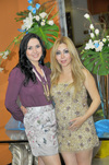 16032011  Paredes de Lucio con la organizadora de su festejo, Rebeca Castro Mauricio.