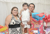 31032011 de Jesús Saláis Rodríguez en su primer año de vida, junto a sus papás Alfonso Saláis y Sandra Elizabeth de Saláis, y su hermano Emiliano.