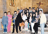 01042011  Miyar reunida el sábado cinco de marzo, con motivo del bautizo del pequeño Diego Soliz, hijo de los señores Víctor Soliz y Tessy Ríos; participaron como padrinos: Marcelo Linares y Mónica Ríos.