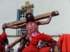 INGLATERRA. Representación de la Pasión de Cristo en la londinense plaza de Trafalgar.