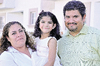 26042011 festejó siete años de edad, junto a sus papás Martha Ortiz y Luis Rodríguez.