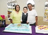 05062011  Ramos Vélez en su festejo de tres años de edad junto a sus abuelitos Rita Medina Badillo y Alberto Ramos Miranda.