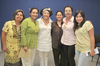 11062011 , Sandra Luz, Rosa María, Patricia y Andrea junto a Adela Celorio.