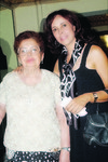 13062011  mamá estuvo acompañada por su abualita Angélica Zapata Vda. de Medrano y su mamá Blanca Esther Medrano de Jiménez, quien fungió como organizadora de tan lindo festejo.