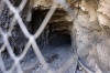 En la mina San José ya no queda ‘Esperanza’, mientras en el yacimiento un grueso tapón de cemento, sin más adorno ni placa, sella el orificio.