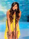 Selena Gómez se llevó el domingo cinco triunfos en la entrega de los Premios Teen Choice Awards 2011.