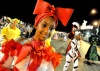 Vestuarios alegres y llamativos se pueden observar en el Carnaval de La Habana.
