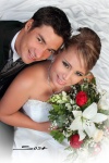 En una fotografía de estudio el día de su boda, Violeta Torres Ramírez y José Manuel Lomas de la Mora.

Studio Sosa