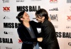 Diego Luna y Gael García, a su paso por la alfombra roja de 'Miss Bala', de Gerardo Naranjo, exhortaron al público a que vea la película y apoye estas propuestas que le dan buen impulso al cine mexicano.