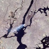 El astronauta Frank Culbertson, el único estadounidense ausente en la Tierra durante los atentados de 2001, captó con su cámara la enorme humareda del derrumbe de las Torres Gemelas en Nueva York, en unas fotos divulgados por la NASA