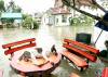 El territorio tailandés, en plena estación lluviosa, lleva soportando inundaciones que han matado en total a 80 personas.