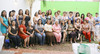 25092011 acompañada de un numeroso grupo de amistades y familiares, que acudieron a felicitarla por el próximo nacimiento de su bebé.