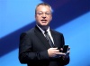 El presidente de Nokia, Stephen Elop, ha presentado en Londres el Nokia Lumia 800 y el Lumia 710, los dos primeros teléfonos inteligentes de la compañía en incorporar el sistema operativo Windows Phone de Microsoft.