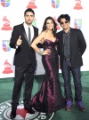 El cantante mexicano Pepe Aguilar apoyo a Shakira en los Latin Grammy .