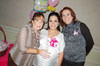 11112011  Andrade en su fiesta de regalos para bebé junto a Martha Lucía Márquez y Laura López.