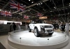 El nuevo Land Rover en el Salon Internacional del Automóvil de Dubai.