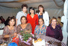 27112011 LULú  de Gómez, Mayela de Rivera, Gaby de Macías, Yola de Hernández, Esther de Cerda y Nora de Valdemar compartieron gratos momentos al lado de Martha Irene.