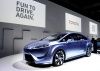 El Aqua, que fuera de Japón se conocerá como Prius-C, con capacidad para 5 personas y menos de 4 metros de largo, saldrá al mercado con la vitola de ser uno de los coches más eficientes del mundo al consumir un litro de gasolina por cada 35 kilómetros.