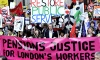 En la capital británica, la policía metropolitana informó que entre 15 y 20 mil trabajadores participaron en las protestas, mientras que en Manchester, norte del país, 15 mil personas se manifestaron contra las reformas al sistema de pensiones.