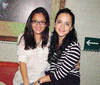 30122011 FERNANDA  Chávez y Valeria Quiroga, fueron captadas durante reciente evento social.