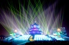 Un espectáculo de luz y sonido da la bienvenida al Año Nuevo frente al Templo del Cielo en Pekín, China, en los primeros minutos del domingo 1 de enero de 2012.