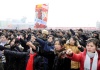 La plaza de la capital se llenó de norcoreanos que juraron lealtad al hijo del fallecido Kim Jong Il.