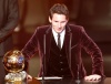 'Esto me da un enorme placer', dijo Messi tras recibir el premio de manos del brasileño Ronaldo. 'Es la tercera vez que me dan este premio y es un honor inmenso'.