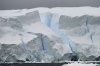 Esta imagen fue tomada a bordo del 'Aurora Australis' mientras el barco navega a través de los bloques de hielo por las aguas de la Antártida.