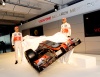 El MP4-27, un coche con la mayoría de sistemas mecánicos actualizados y una carrocería más estilizada en su parte trasera.