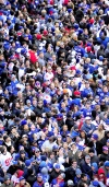 Los orgullosos fanáticos lucían ropa azul con el logo de Gigantes, además de banderas y carteles alusivos a su entusiasmo deportivo.