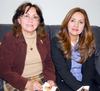 10022012 CECILIA  Dennie y María Luz Díaz.