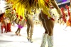 Miembros de la escuela de samba Renascer de Jacarepaguá participaron en el desfile sorprendiendo a los espectadores.