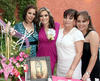 21032012 JAZMíN  Castañón en su festejo de canastilla junto a Liliana, Yolanda, Bety, Claudia y Sarahí.