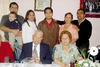 24032012 CONSUELO  Rodríguez y Juan Pablo Espinoza celebraron 60 años de casados junto a Pablito, Enrique, Heidi, Homero, Hilda y Pablo.