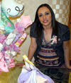 24032012 YVONNE  Osorio de Quiñones espera el nacimiento de una bebita a la que llamará Natalia.