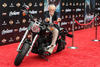 El actor Chris Hemsworth interpreta al personaje de Thor.