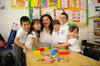 21042012 RAQUEL ELISA  Mesta Narváez, educadora con 25 años de servicio, quien brinda con amor su trabajo a pequeños de tercer grado de preescolar.