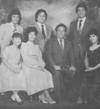 ANTONIA Cázares viuda de Rimada (f) con sus hijos Manuel, Belarmino (f), Moisés (f), Beatriz (f), Antonio (f), Emma (f), Paco, Óscar y Rodolfo, en el año de 1943.