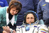 Dan Burbank, y los astronautas rusos Anton Shkaplerov y Anatoly Ivanishin aterrizaron en la estepa kazaja después de pasar cinco meses en la Estación Espacial Internacional. (EFE)
