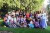 28042012 PEQUEñOS  estudiantes junto a sus maestras del colegio Cervantes, Campus Bosque, celebraron por adelantado el Día del Niño.
