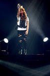 Demi Lovato lució energética ante la gran audiencia en la Arena Monterrey.