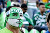 Aficionados pintaron su rostro de los colores del Santos Laguna.