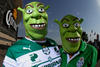 Incluso populares personajes se vistieron con los colores guerreros para apoyar al equipo.