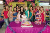 20052012 MARCELA,  Margarita, Gisselle, Liz, América, Claudia, Gladis, Blanca, Maricruz, Lizeth y Briana acompañan a Renata Skarleth de Alba el día de su cumpleaños.